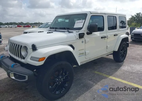 2024 Jeep Wrangler Sahara 4Xe из США, поврежденный, VIN 1C4RJXP68RW232069